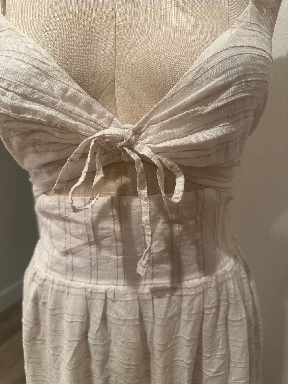 L*space Cream Maxi Tie-Front Sundress - Picture 10 of 11